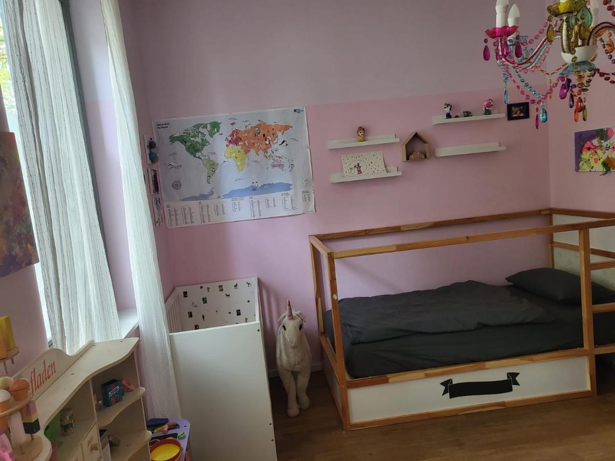 Helenas Place Appartement *